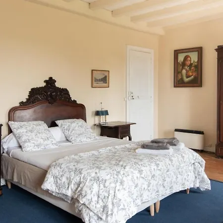 Bed and breakfast Chateau Des Arras