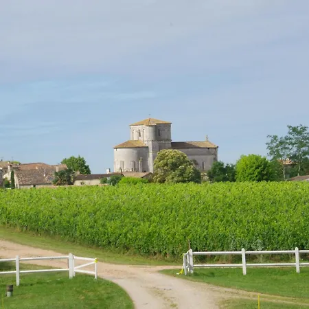 Chateau Des Arras Bed and breakfast Saint-Gervais (Gironde)